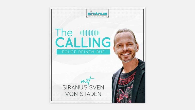 Siranus Sven von Staden und das Cover seines Podcasts „The Calling“